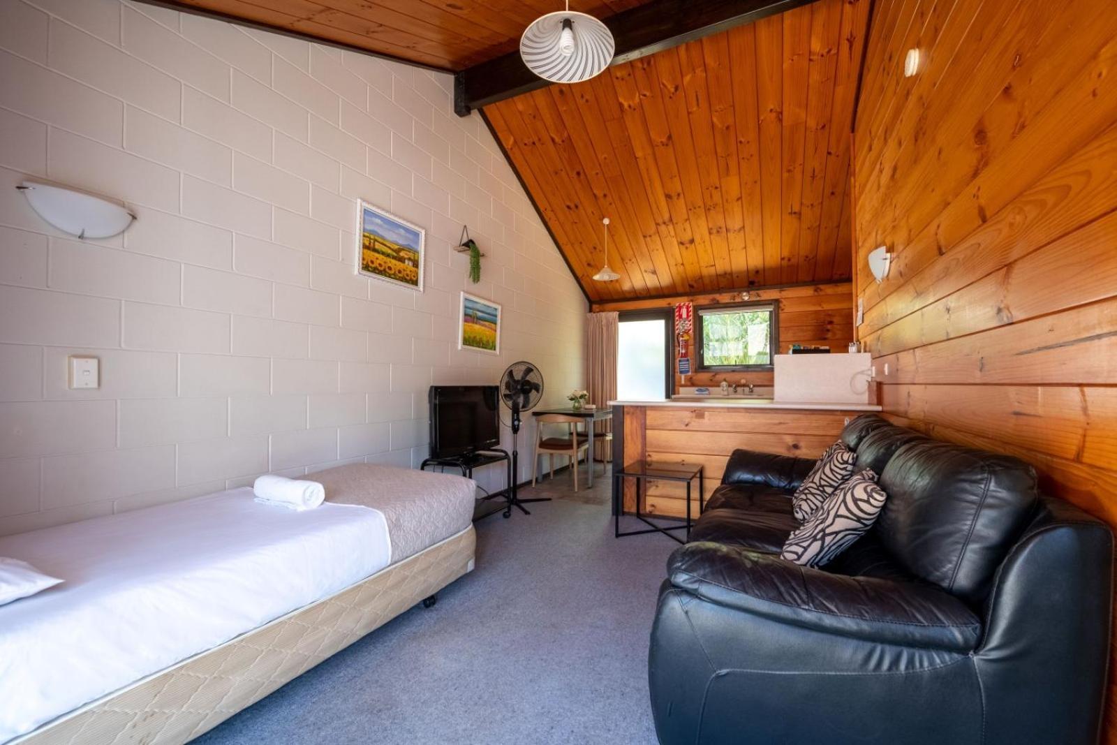 Orewa Motor Lodge Экстерьер фото